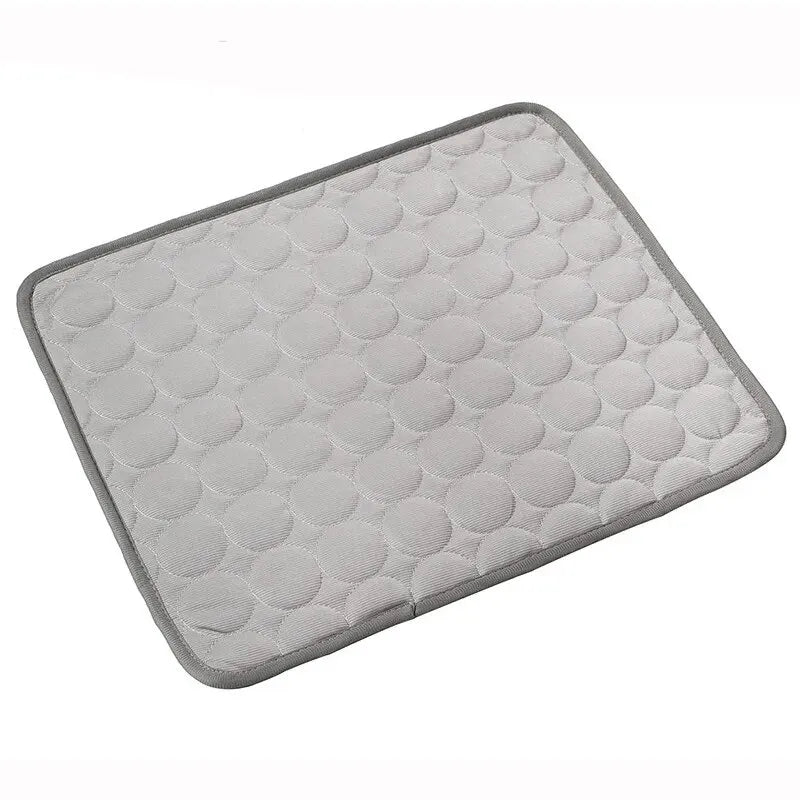 Tapis rafraîchissant pour chien et chat